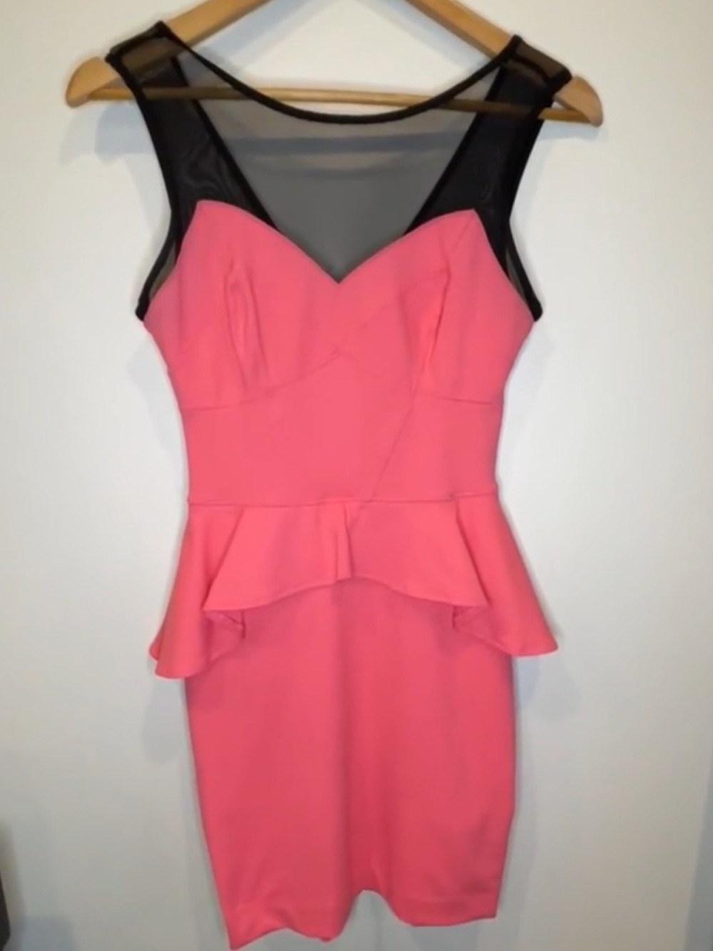 bebe Coral Mesh Sweetheart Peplum Bodycon Mini Dress XS - Picture 2 of 7